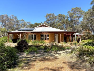 1 Campbell Road, Denmark WA 6333