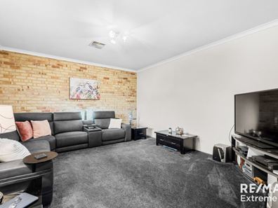 2 Cordy Place, Beckenham WA 6107