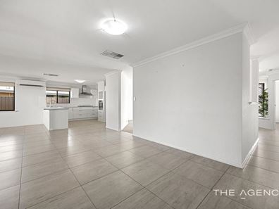 4 Spinnaker Heights, Yangebup WA 6164