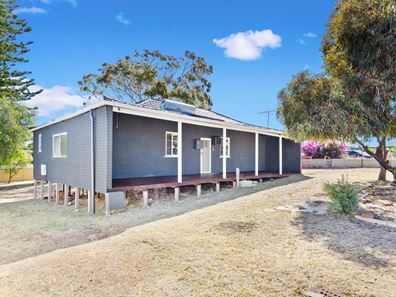 9 Boundary Road, Dudley Park WA 6210