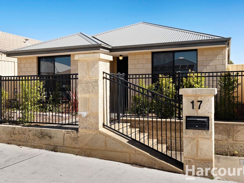 17 Payanna Grange, Lakelands WA 6180