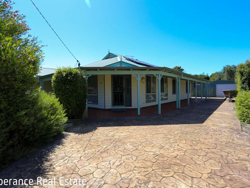 28 Catherine Street, Castletown WA 6450