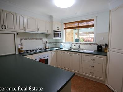 28 Catherine Street, Castletown WA 6450