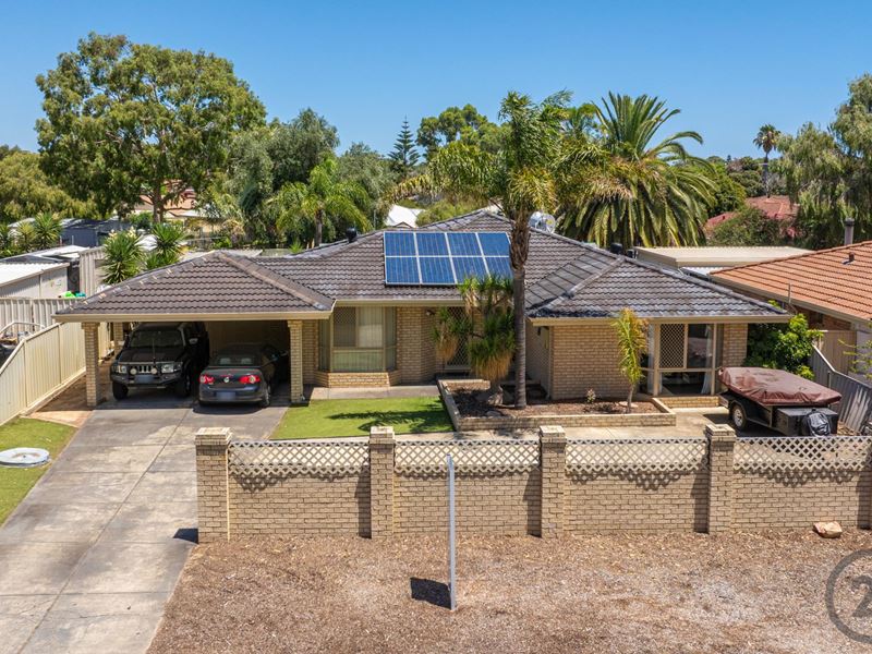 9 Exchequer Avenue, Greenfields WA 6210