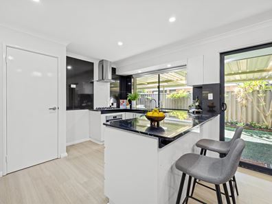 1/38 Lyall Street, Redcliffe WA 6104