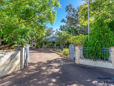8 Jacaranda Drive, North Yunderup WA 6208