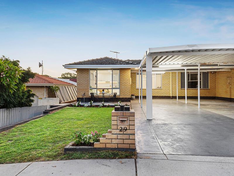 29 Drew Street, Stirling WA 6021