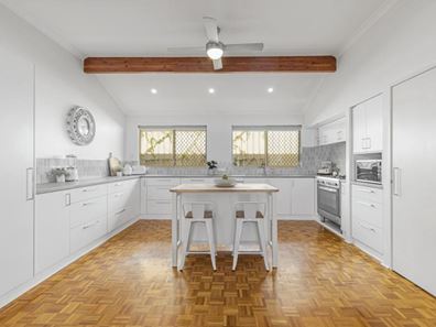 5B Carmen Court, Joondalup WA 6027