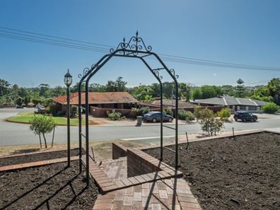 26 Drakeswood Road, Warwick WA 6024