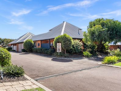 16/1 Lecaille Court, Dunsborough WA 6281