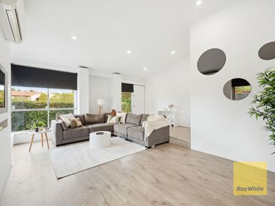 29 Jacobsen Way, Thornlie WA 6108
