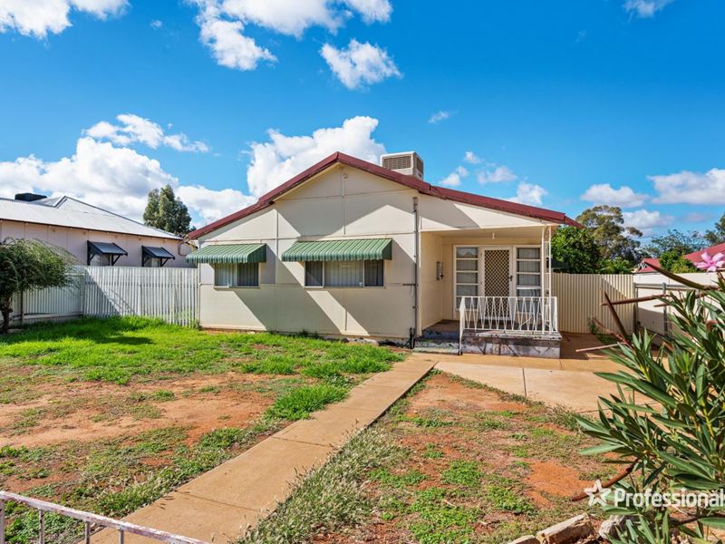 127 Lewis Street, Lamington WA 6430