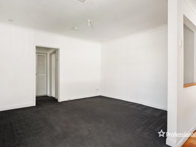 127 Lewis Street, Lamington WA 6430