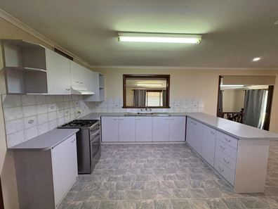29 Grant  Street, Dalwallinu WA 6609