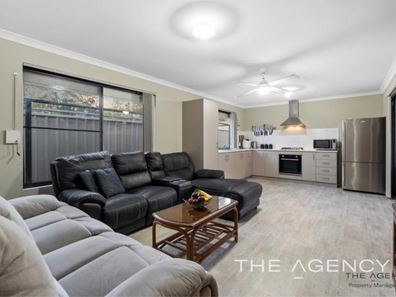 22 Sullivan Road, Seville Grove WA 6112