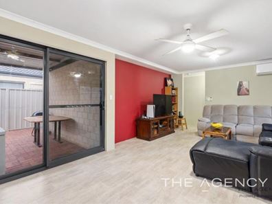 22 Sullivan Road, Seville Grove WA 6112