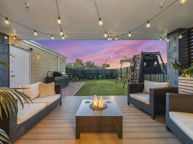 61 Zamia Rise, Yanchep