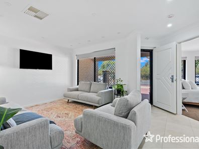 23 Etchingham Road, Balga WA 6061