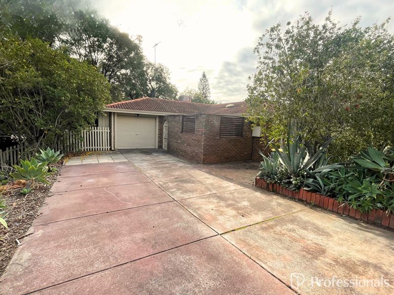187 Lewis Road, Forrestfield WA 6058
