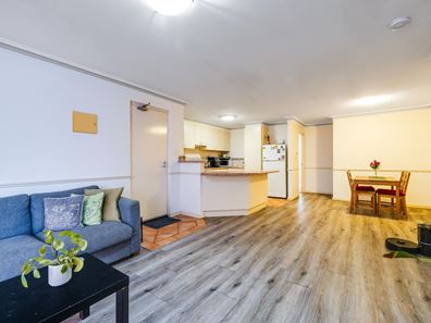 45/30 Bishops Row, East Perth WA 6004