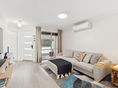 10 Windsor Drive, Gosnells WA 6110