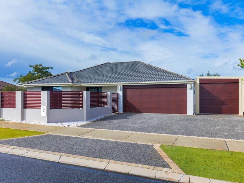 2 Sandstone Promenade, Harrisdale