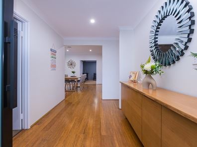 2 Sandstone Promenade, Harrisdale WA 6112