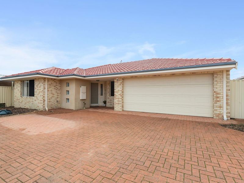 79 Montoro  Drive, Port Kennedy WA 6172