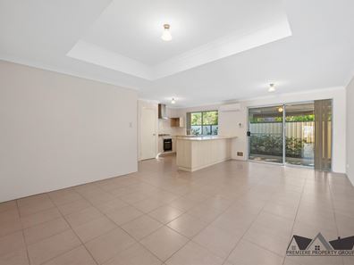 34 South Cres, Byford WA 6122