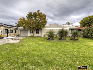 10 Kalmia Way, Forrestfield WA 6058