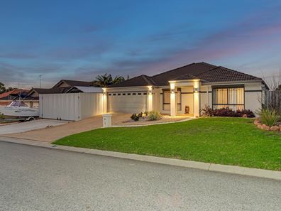 7 Swanmore Street, Butler WA 6036