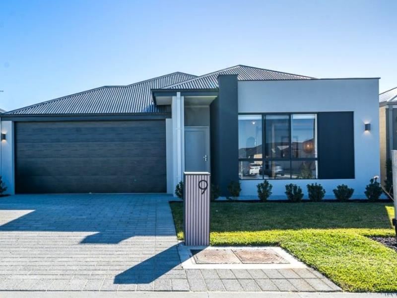 9 Arlanza Road, Caversham WA 6055