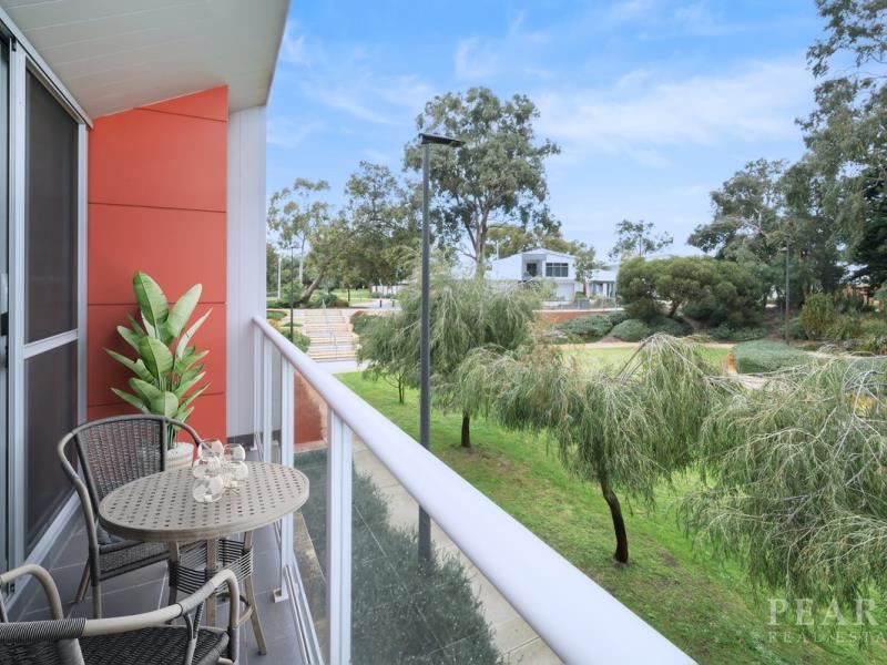 15 Quadrangle Lane, Greenwood WA 6024