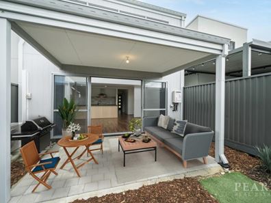 15 Quadrangle Lane, Greenwood WA 6024