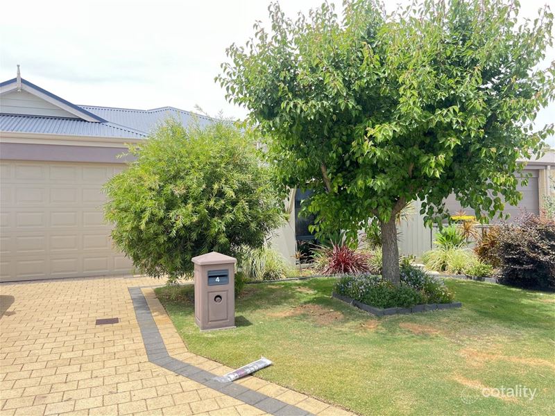 4 Bushlark Turn, Erskine WA 6210