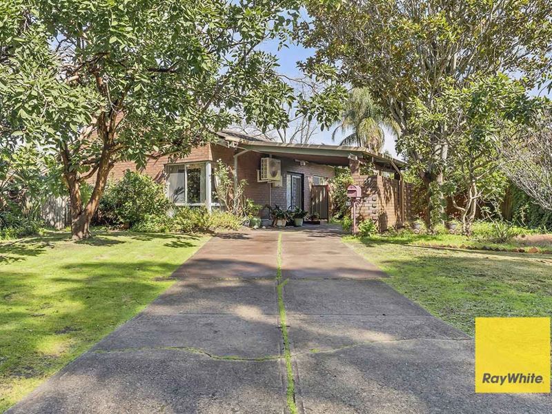 57 Parkside Drive, Thornlie WA 6108