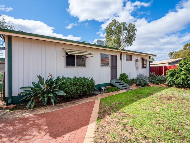 9 Belgravia Place, South Kalgoorlie WA 6430