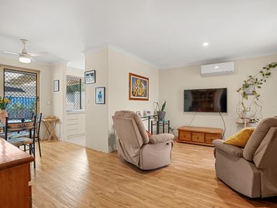 2/17 Casilda Place, Cooloongup WA 6168