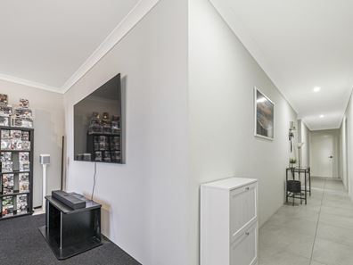 12 Chevalier Way, Alkimos WA 6038