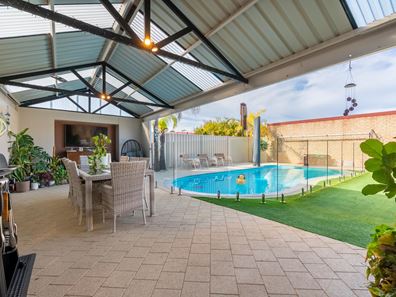40 Federation Drive, Singleton WA 6175