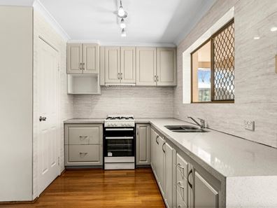 42 Milgun Drive, Yangebup WA 6164