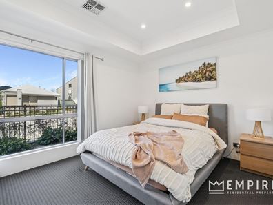 4 Jandari Mews, Success WA 6164
