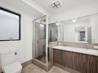 17 Pistacia Road, Forrestfield WA 6058