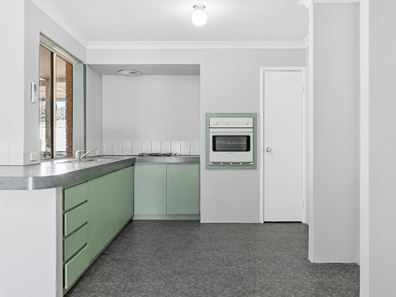 21B Kookaburra Drive, Greenfields WA 6210