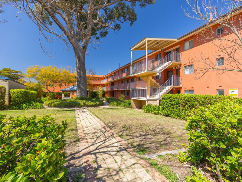 17/26 Morrit Way, Parmelia WA 6167