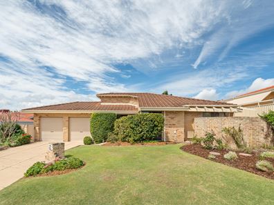 105 Casserly Drive, Leeming WA 6149