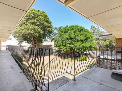 4/2148 Albany Highway, Gosnells WA 6110