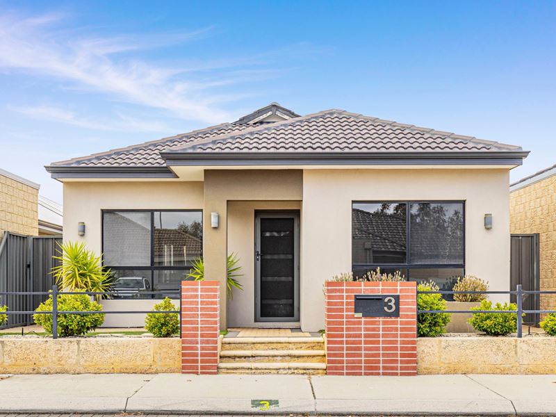 3 Donatti Retreat, Caversham