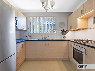 25 Helena Place, Hamilton Hill WA 6163