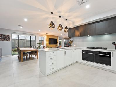 3 Abelia Road, Baldivis WA 6171